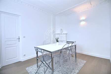 Salle à manger Appartement meublé - 70m²  - 2 chambres - Oberkampf - Paris