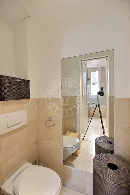 WC Apartamento mobilado - 59m²  - 1 quarto - Pereire - Paris