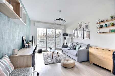 Living room Furnished apartment - 41m²  - 1 bedroom - Nanterre