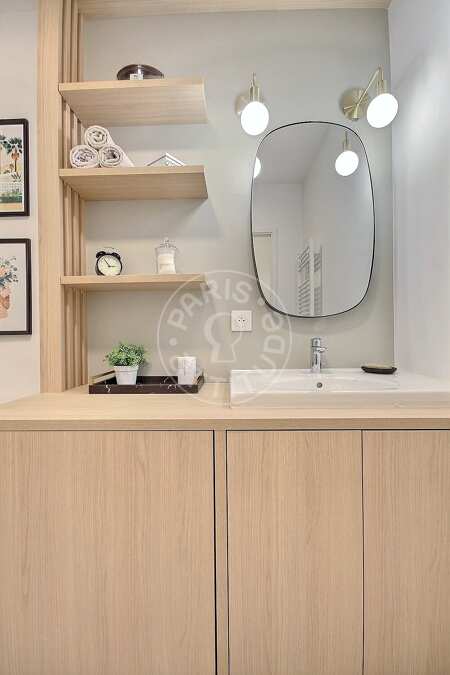 Bathroom Furnished apartment - 41m²  - 1 bedroom - Nanterre