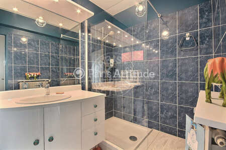 Salle de bain Appartement meublé - 52m²  - 1 chambre - Nation - Paris