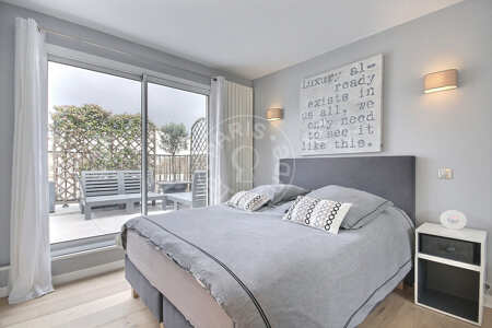 Bedroom Furnished apartment - 49m²  - 1 bedroom - Commerce - Paris