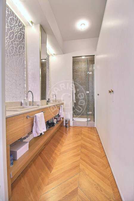 Badezimmer Möblierte wohnung - 130m²  - 3 Zimmer - Trocadéro - Paris