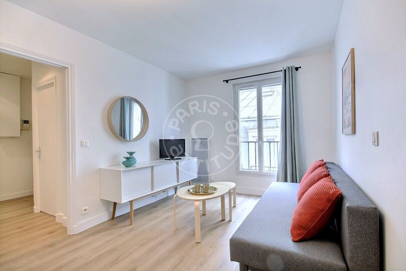 Monolocale arredato - Parigi 75018 - 14624