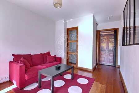 Living room Furnished apartment - 38m²  - 1 bedroom - Buttes-Chaumont - Paris