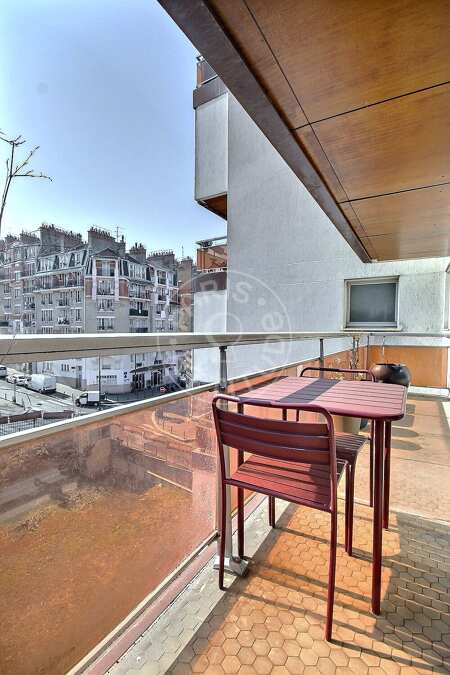 Balcony Furnished apartment - 38m²  - 1 bedroom - Buttes-Chaumont - Paris