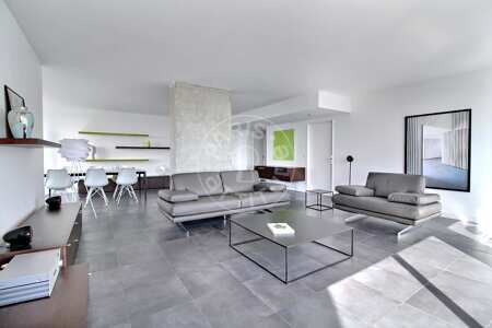 Living room Furnished apartment - 120m²  - 2 bedrooms - Puteaux