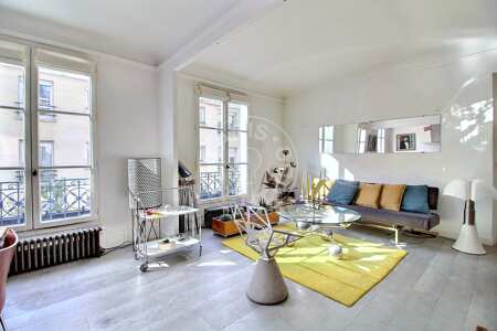 Sala Apartamento mobilado - 85m²  - 3 quartos - Ledru-Rollin - Paris