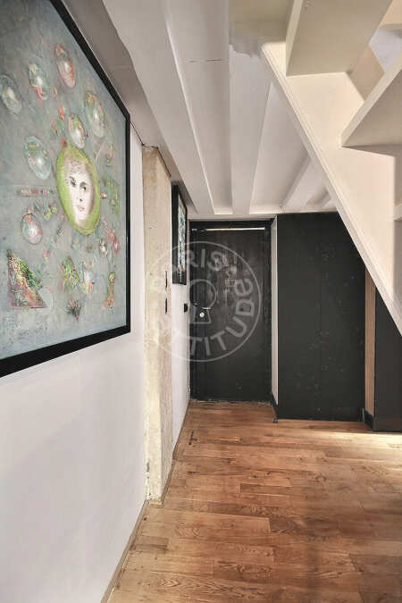 Entrance Furnished duplex - 55m²  - 1 bedroom - Saint-Germain - Paris