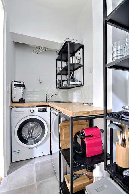 Kitchen Furnished apartment - 26m²  - 1 bedroom - Gambetta - Paris