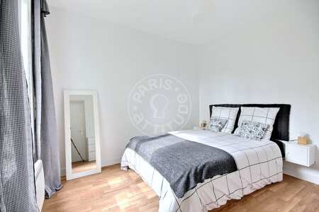 Bedroom Furnished apartment - 26m²  - 1 bedroom - Gambetta - Paris