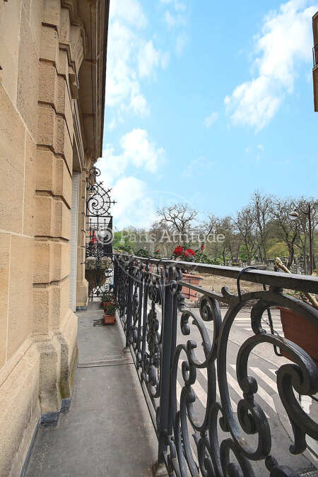Balcony Furnished apartment - 35m²  - 1 bedroom - Montmartre / Place des Abbesses - Paris