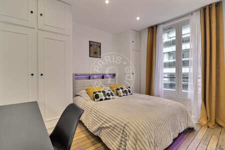 Bedroom Furnished apartment - 50m²  - 2 bedrooms - Porte de Saint-Cloud - Paris