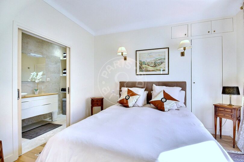 1 dormitorio amueblado - París 75009 - 14659