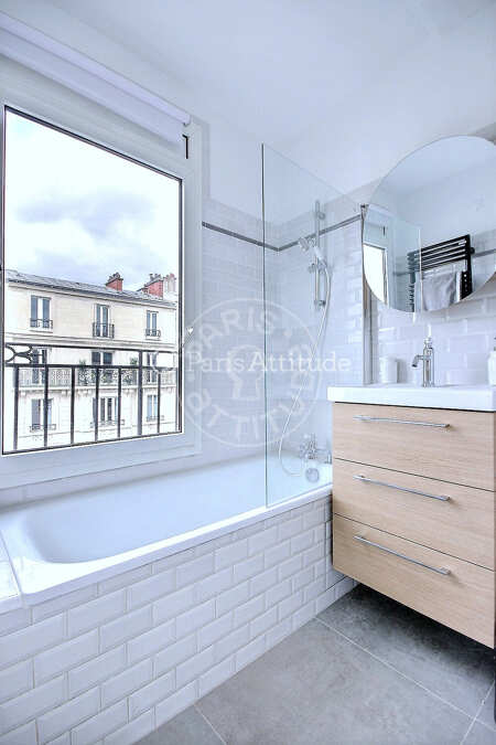 Badezimmer Möblierte wohnung - 31m²  - 1 Zimmer - Batignolles - Paris