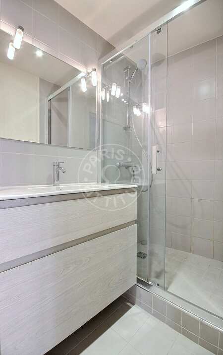 Bagno Mansardato arredato - 26m²  - Marx Dormoy - Parigi