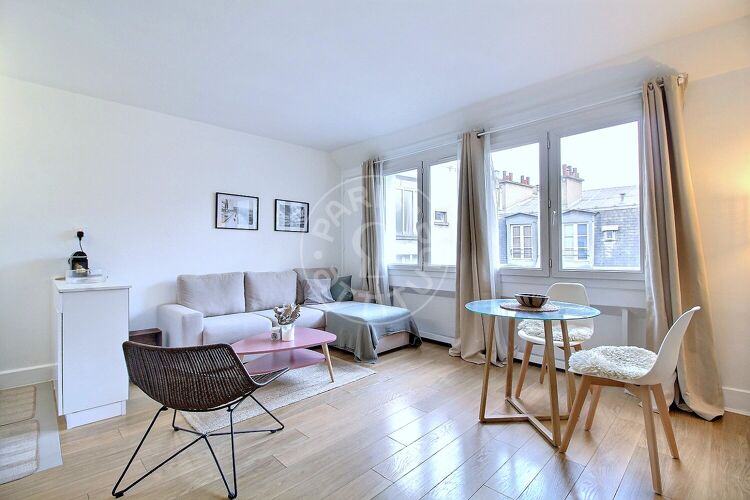 Salon - Studio alcove meublé - Paris 75008 - 14671