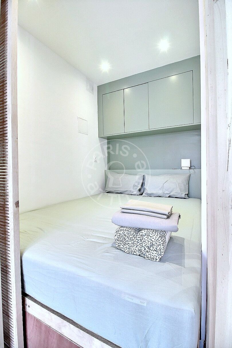 Studio alcove meublé - Paris 75008 - 14671