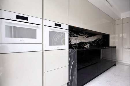 Kitchen Furnished apartment - 92m²  - 2 bedrooms - Triangle d'Or - Paris