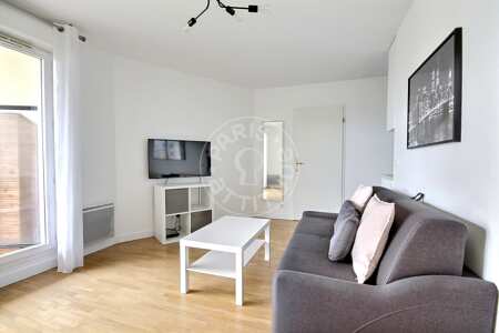 Sala Quitinete mobilado - 29m² - Issy-les-Moulineaux