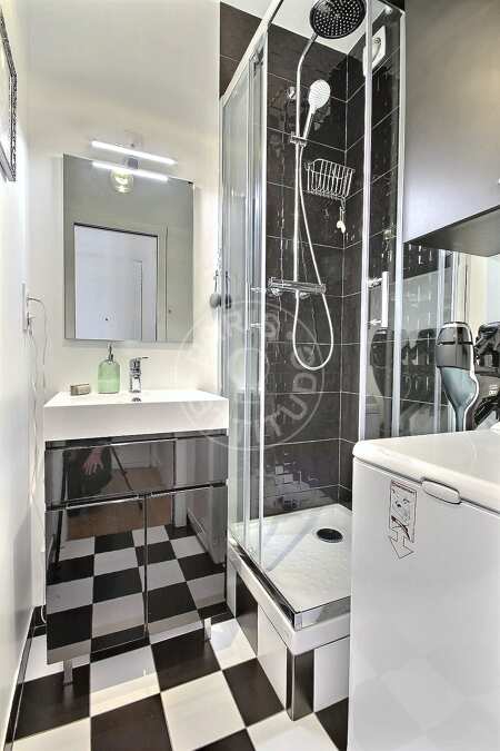 Bathroom Furnished studio alcove - 27m²  - Arts et Métiers - Paris