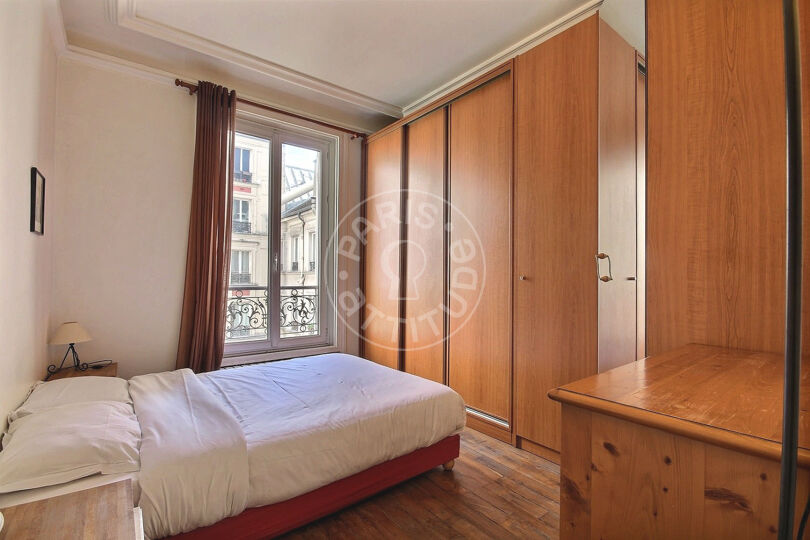 1 locale arredato - Parigi 75014 - 1471