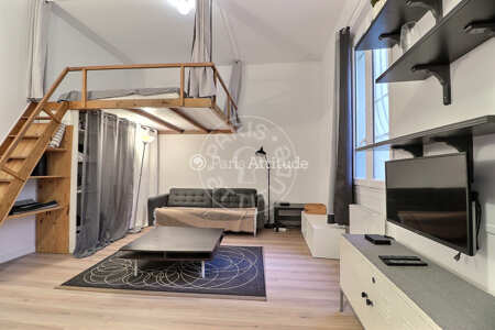 Living room Furnished studio - 38m²  - Jules Joffrin - Mairie du 18ème - Paris