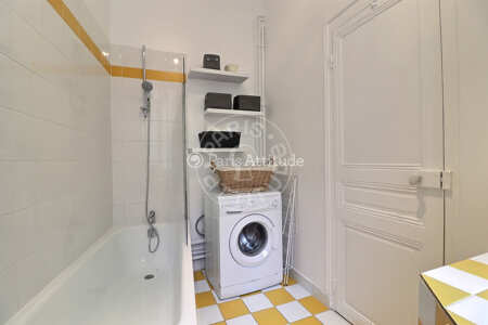 Bathroom Furnished studio - 38m²  - Jules Joffrin - Mairie du 18ème - Paris