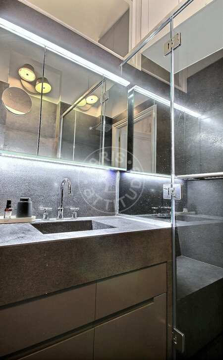Badezimmer Möblierte studio - 45m²  - Saint-Germain - Paris