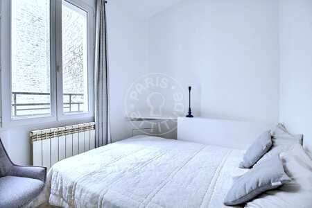 Bedroom Furnished apartment - 33m²  - 1 bedroom - Centre George Pompidou - Paris