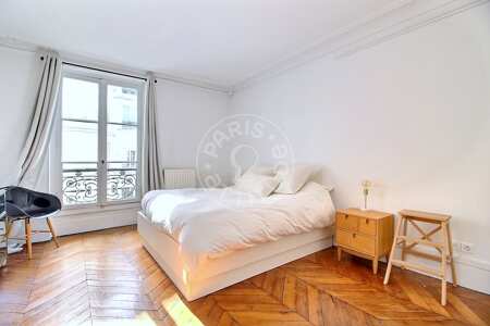 Camera da letto Appartamento arredato - 55m²  - 1 locale - Gare de l'Est / Gare du Nord - Parigi