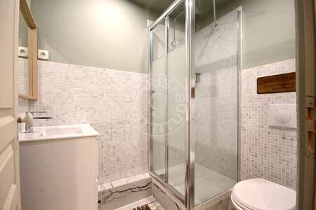 Bagno Appartamento arredato - 66m²  - 2 locali - République - Parigi