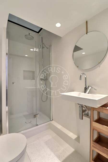 Bathroom Furnished studio alcove - 17m²  - Place Monge - Paris