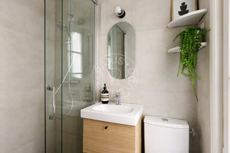 Badezimmer Möblierte studio - 19m²  - Saint-Germain - Paris