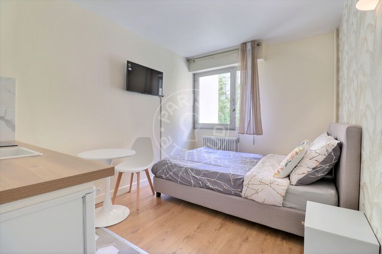 Living room - Furnished studio - Paris 75016 - 14753