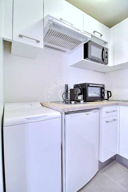 Cuisine Studio meublé - 24m²  - Faubourg Saint-Martin - Paris