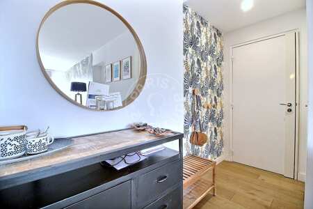 Entrance Furnished apartment - 112m²  - 3 bedrooms - Porte Maillot / Palais des Congrès - Paris