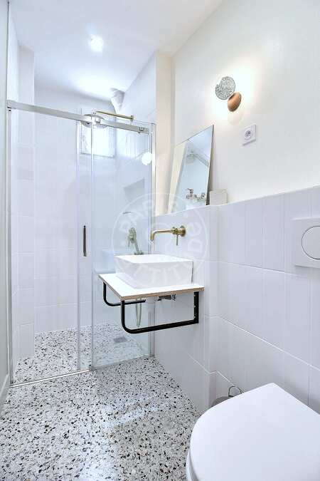 Salle de bain Appartement meublé - 38m²  - 1 chambre - Convention - Paris
