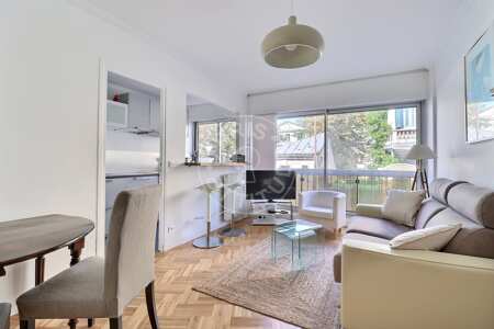 Living room Furnished apartment - 44m²  - 1 bedroom - Auteuil - Paris