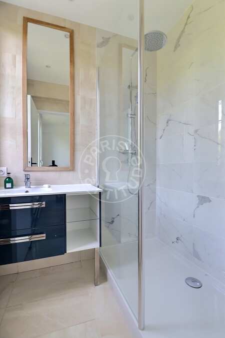 Casa de banho Apartamento mobilado - 44m²  - 1 quarto - Neuilly-sur-Seine