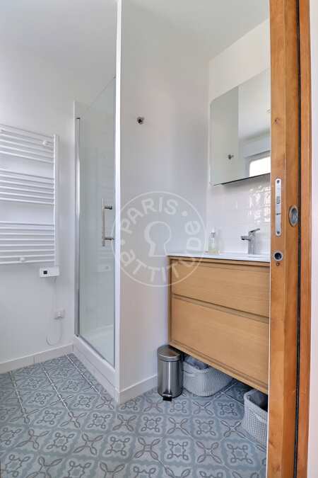Badezimmer Möblierte wohnung - 29m²  - 1 Zimmer - Place des Fêtes - Paris