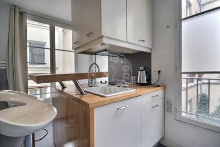 Kitchen Furnished apartment - 37m²  - 1 bedroom - Oberkampf - Paris