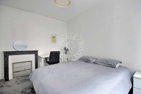 Bedroom Furnished apartment - 37m²  - 1 bedroom - Oberkampf - Paris
