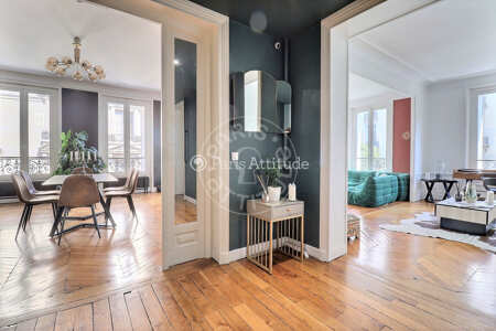 Entrance Furnished apartment - 195m²  - 3 bedrooms - Victor Hugo - Paris