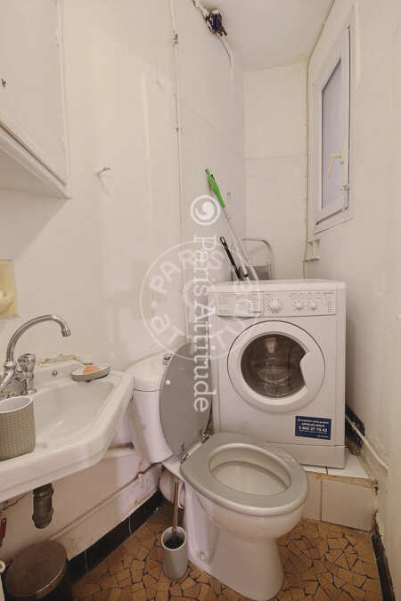 Toilettes Appartement meublé - 39m²  - 1 chambre - Canal Saint-Martin - Paris