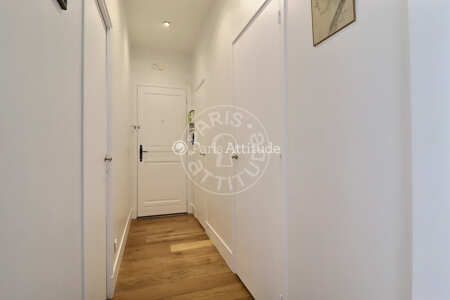 Entrée Appartement meublé - 42m² - 1 chambre - Strasbourg Saint-Denis - Paris