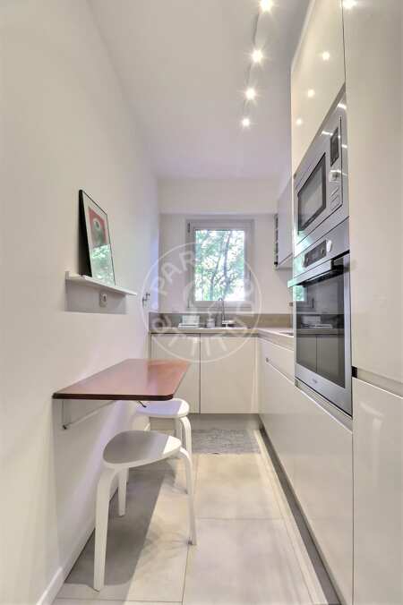 Küche Möblierte wohnung - 45m²  - 1 Zimmer - Buttes-Chaumont - Paris