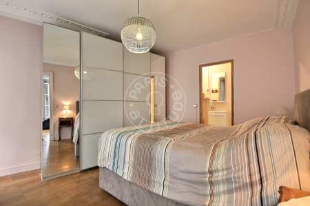 Chambre Appartement meublé - 81m²  - 3 chambres - Batignolles - Paris