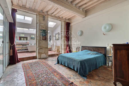 Bedroom Furnished apartment - 189m²  - 3 bedrooms - Latin / Saint-Michel - Paris
