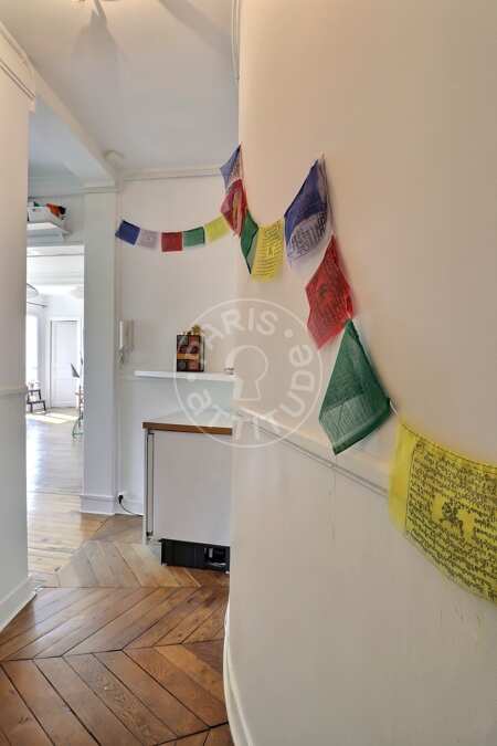 Entrada Piso amueblado - 42m²  - 1 dormitorio - Canal Saint-Martin - París